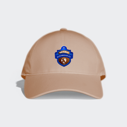 كاب بشعار النادي باللون البني